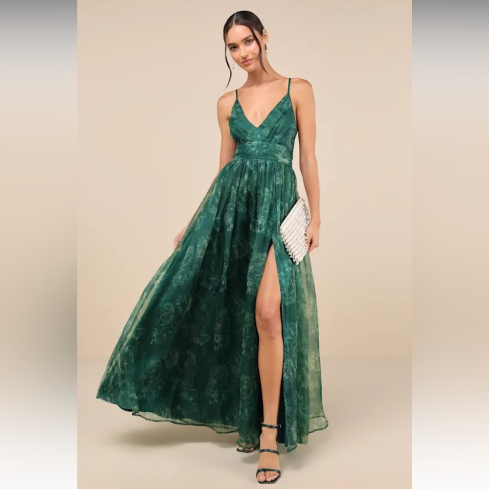 Lulu’s Green Floral Print Organza Maxi Dress